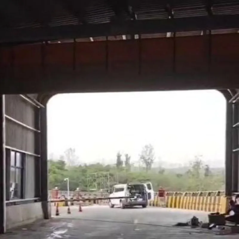 堆积门